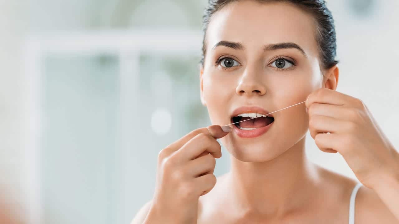 The Link Between Poor Flossing and Gum Disease Rugby